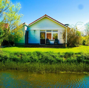 Holiday House Lydia 4p At Canal Near Lauwersmeer